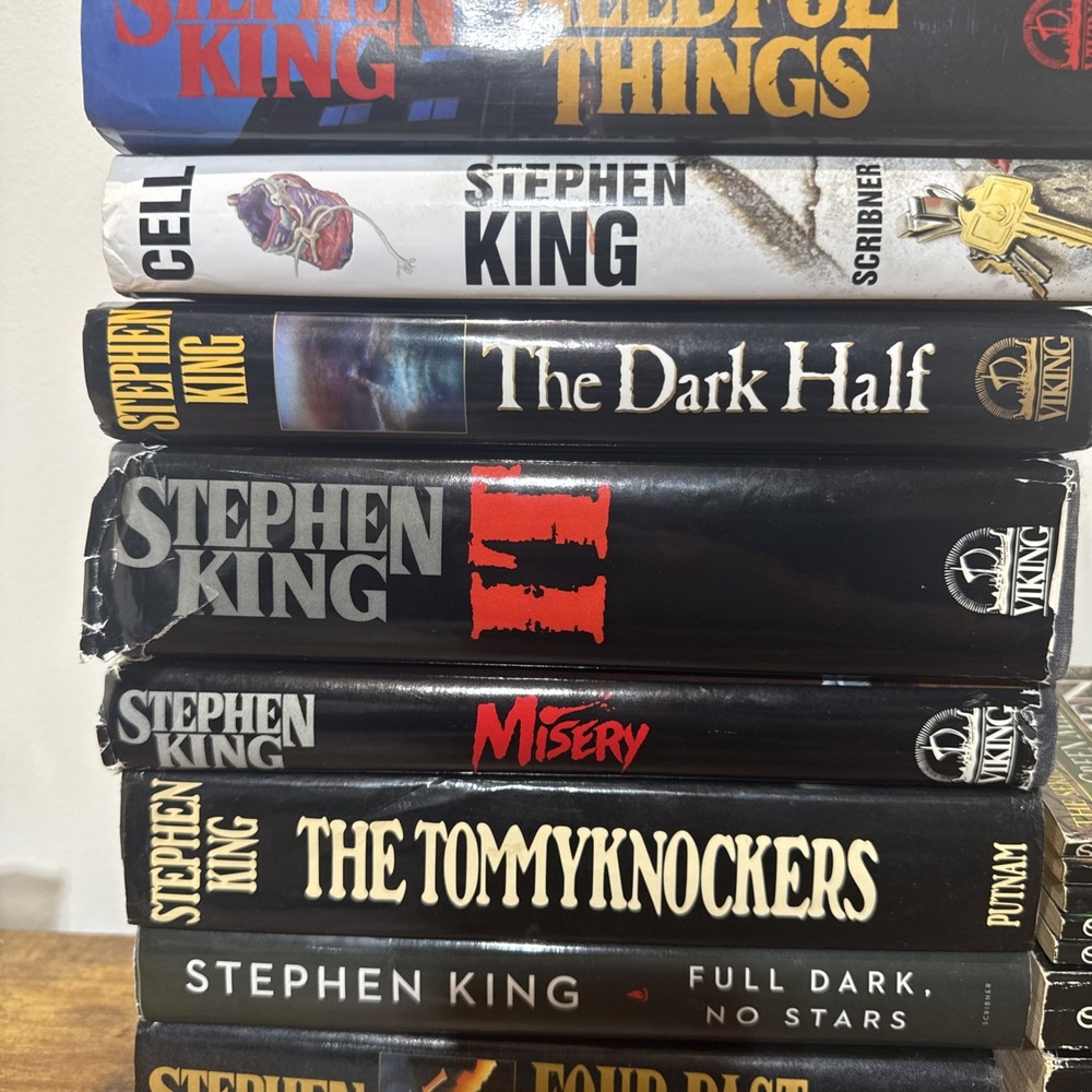 Lot Of 18 Stephen King Hardcover/Softcover Books IT, Misery, The Tommyknockers - Picture 3 of 16